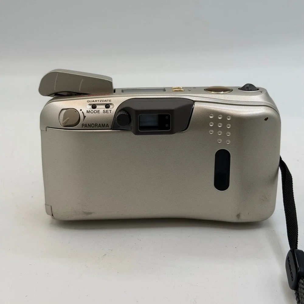 Olympus Infinity Stylus Zoom 140 Deluxe 35mm Film Camera Champagne FOR PARTS